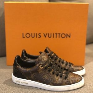 Louis Vuitton Monogram Frontrow Sneaker